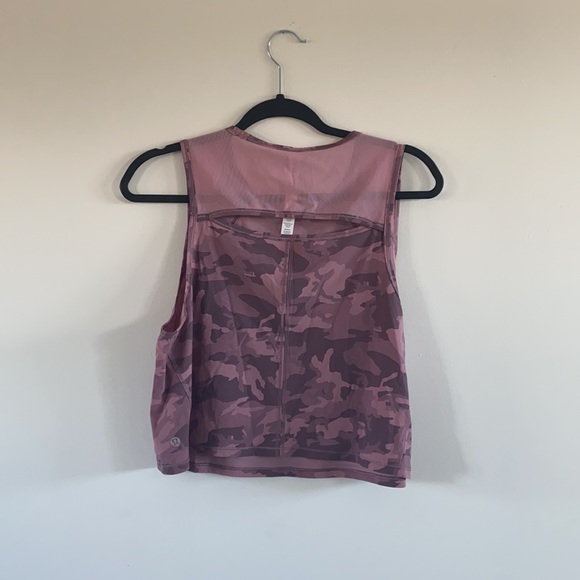 SOLD 💕💕 Lululemon Sculpt Tank - Picture 2 of 4